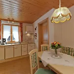 In St Gallenkirch Bei Skipisten 公寓 *