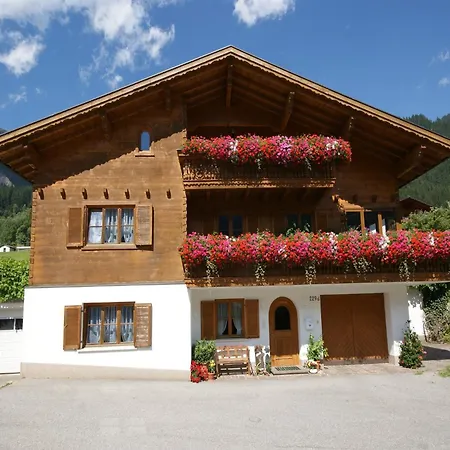 In St Gallenkirch Bei Skipisten Apartament